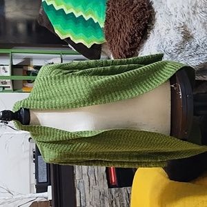 A Knitch ABOVE Green knit sweater open front cardigan April March Spring
